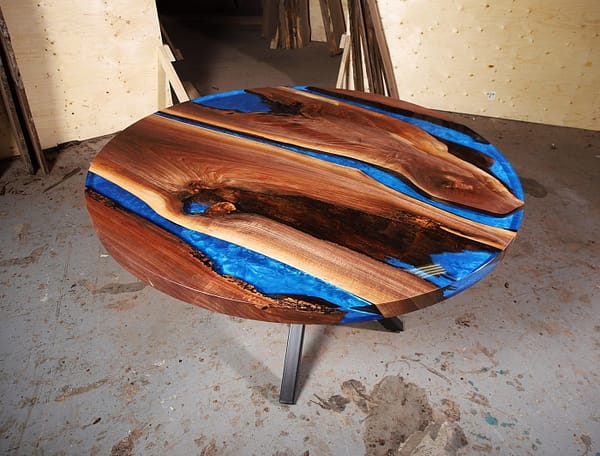 round epoxy table top